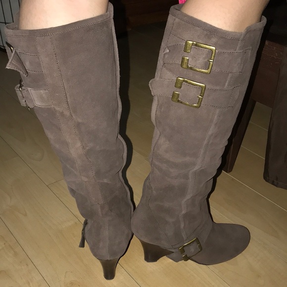 naughty monkey Brown Suede Tall Boots, size 7.5 - Picture 2 of 8
